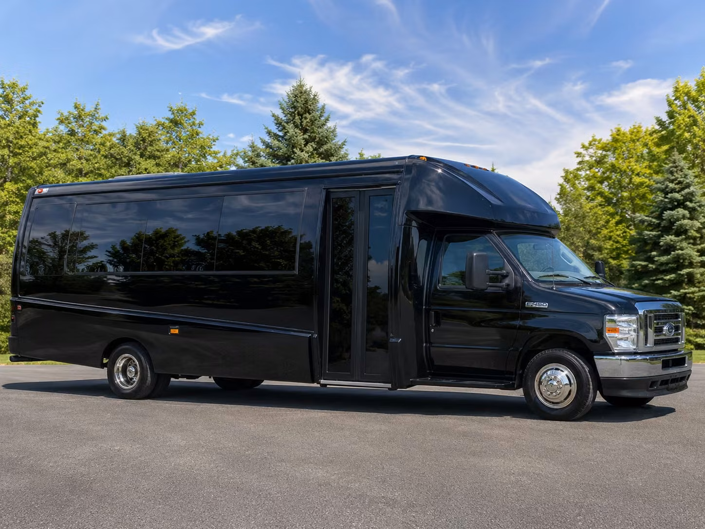 sierra vista 18 passenger minibus rental